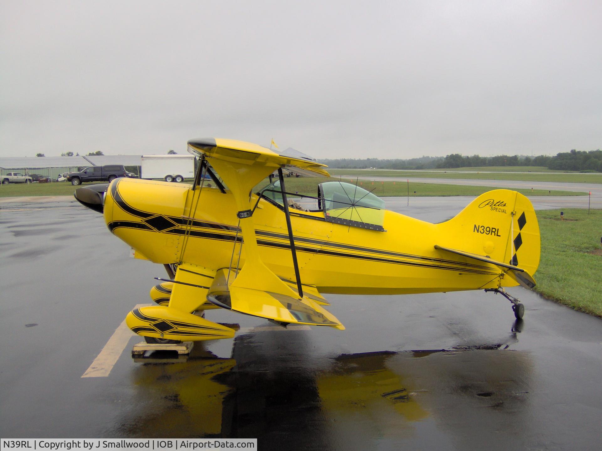 N39RL, 1972 Pitts S-1 Special C/N 416-H, Montgomery County Airshow 2006