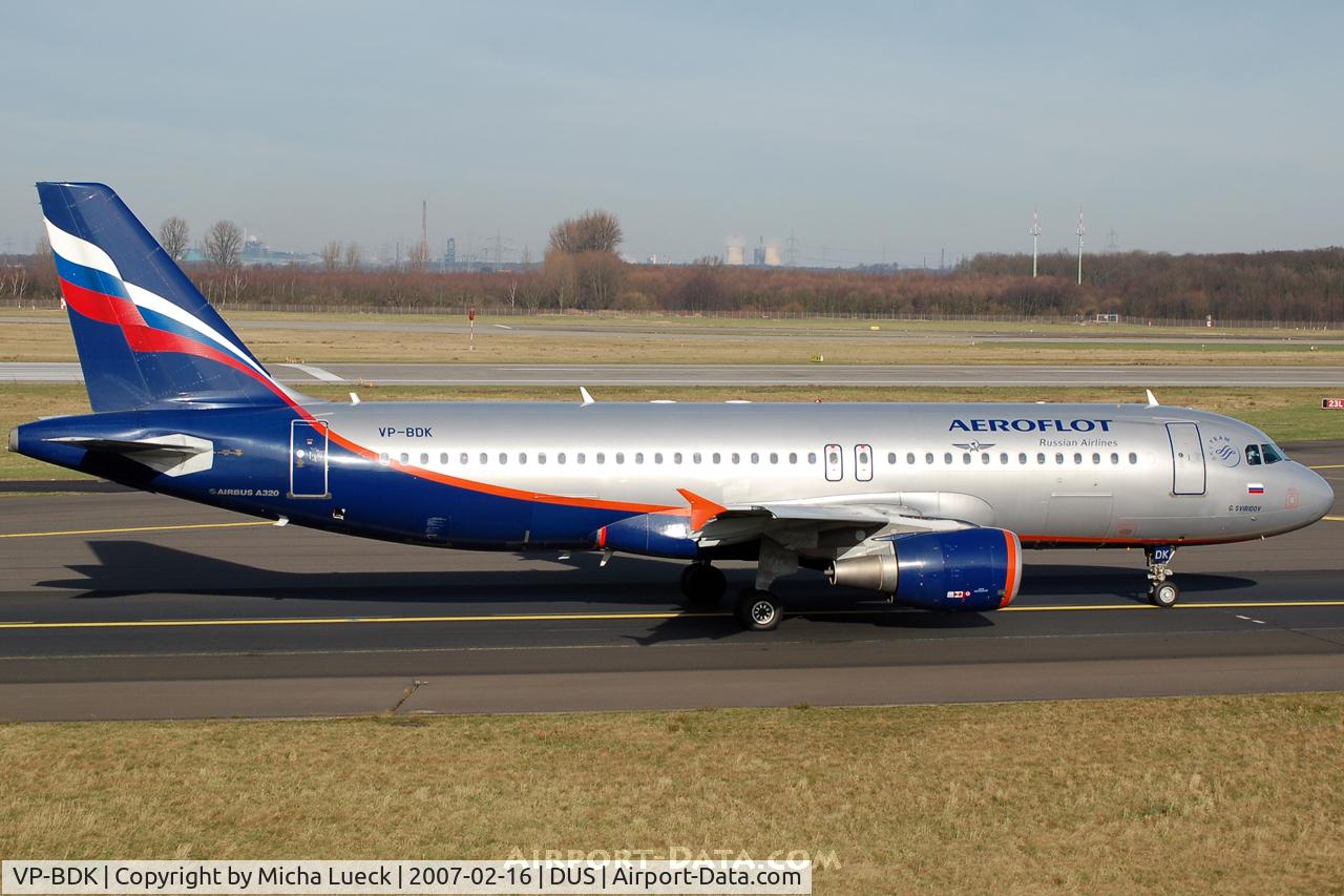 VP-BDK, 2003 Airbus A320-214 C/N 2106, Taxiing to the runway