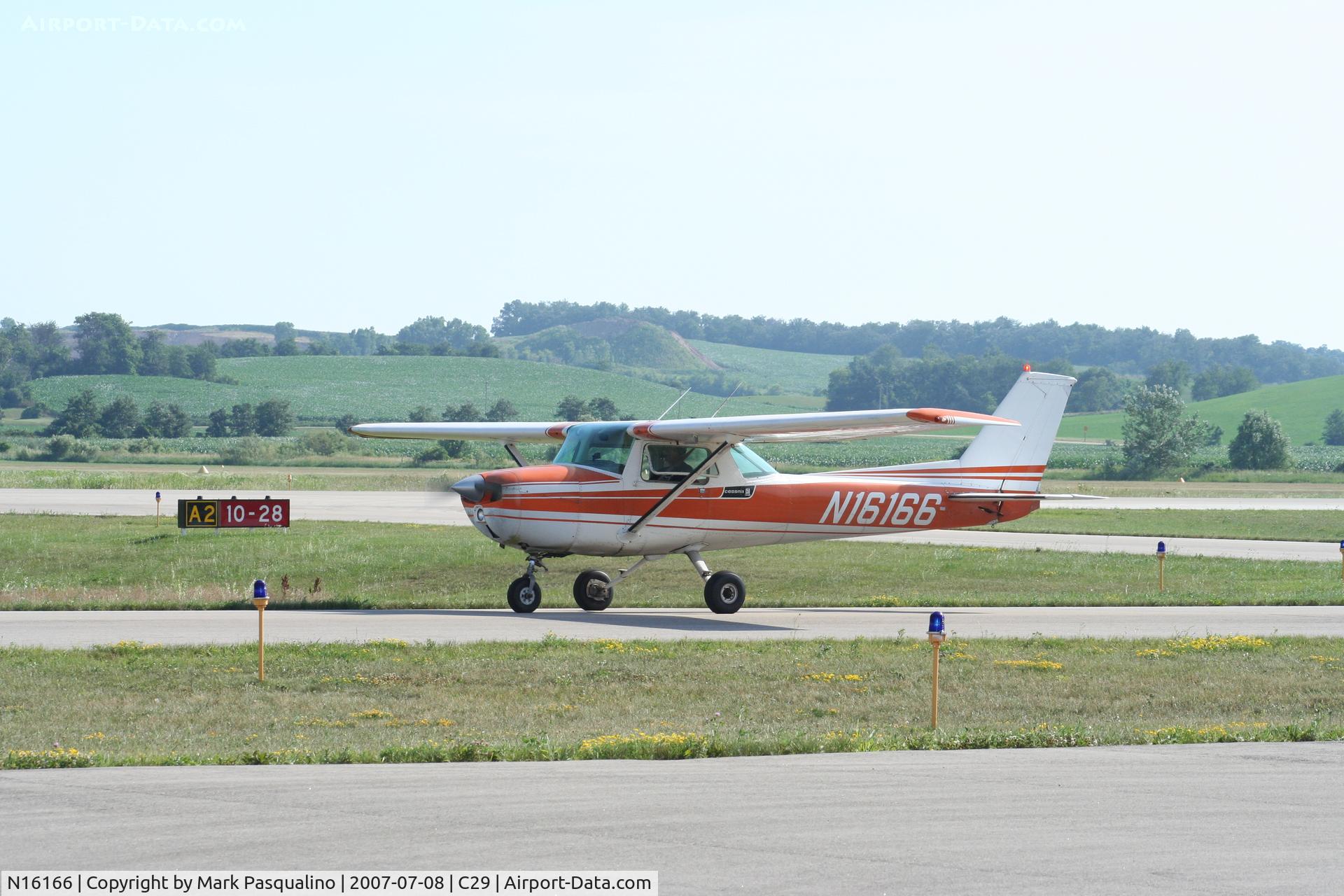 N16166, 1972 Cessna 150L C/N 15073515, Cessna 150