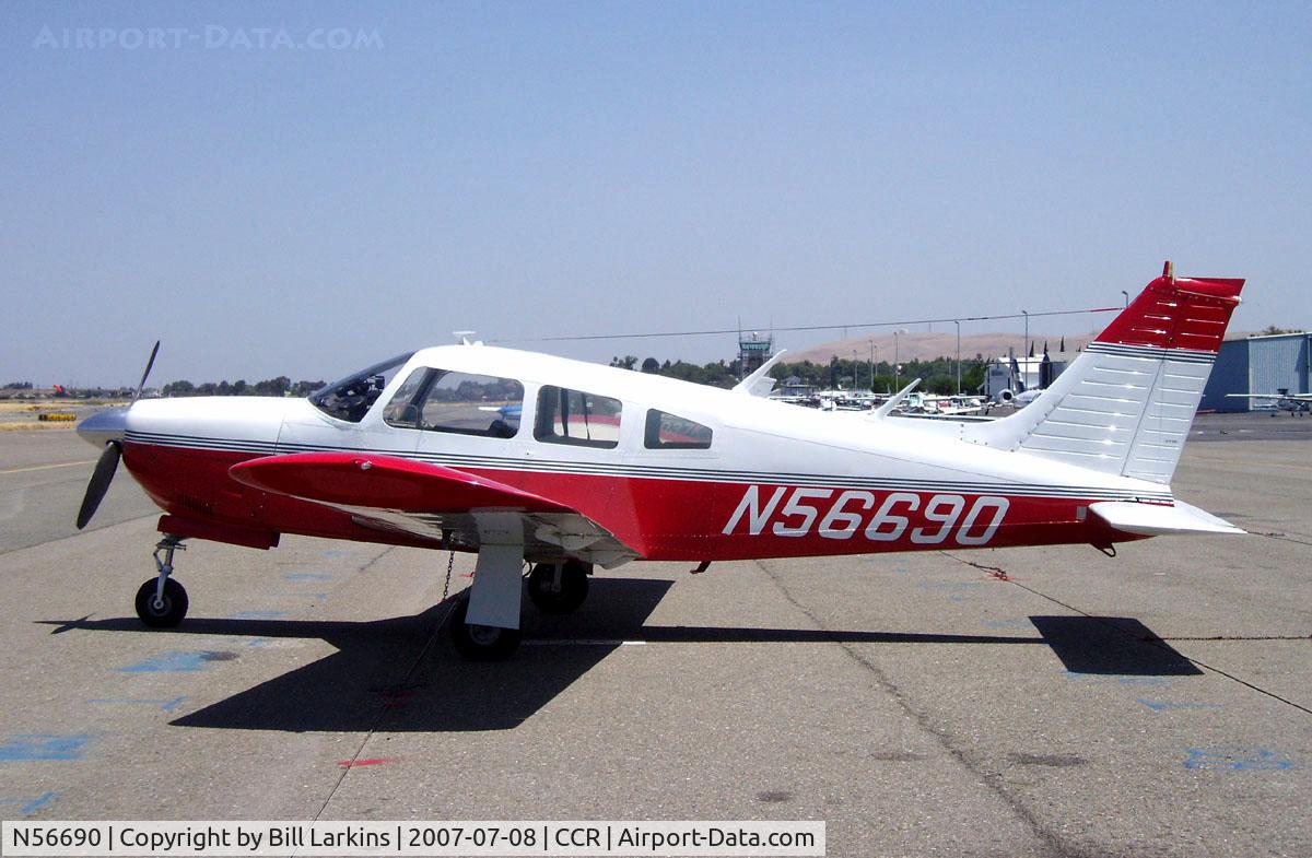 N56690, 1973 Piper PA-28R-200 C/N 28R-7435029, Visitor from Santa Rosa.