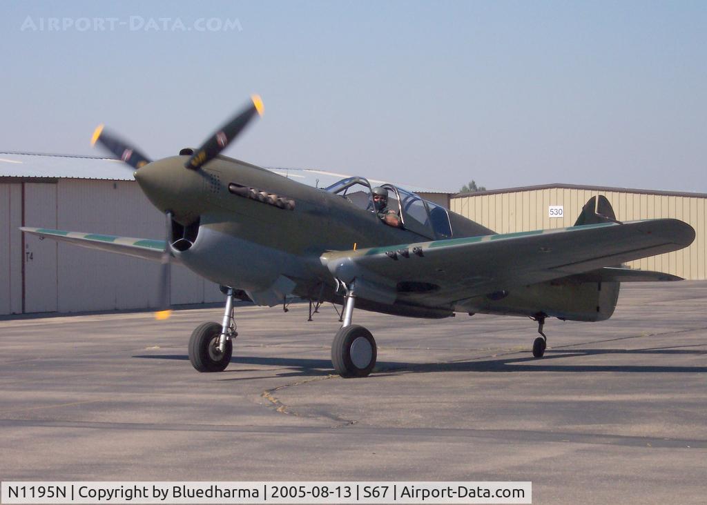 N1195N, 1942 Curtiss P-40N Warhawk C/N 130158, P40N taxi