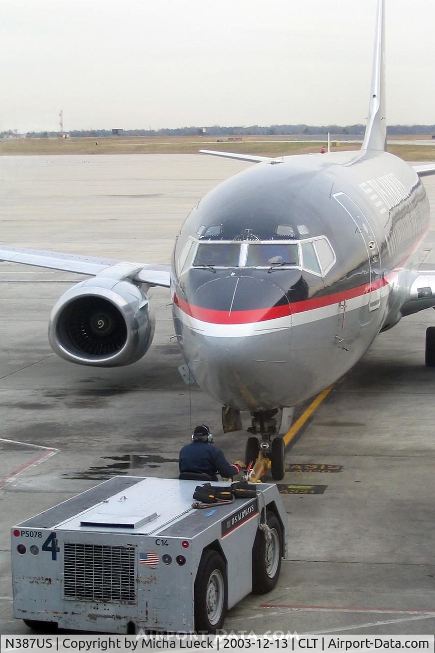 N387US, 1985 Boeing 737-3B7 C/N 22959, Push-back