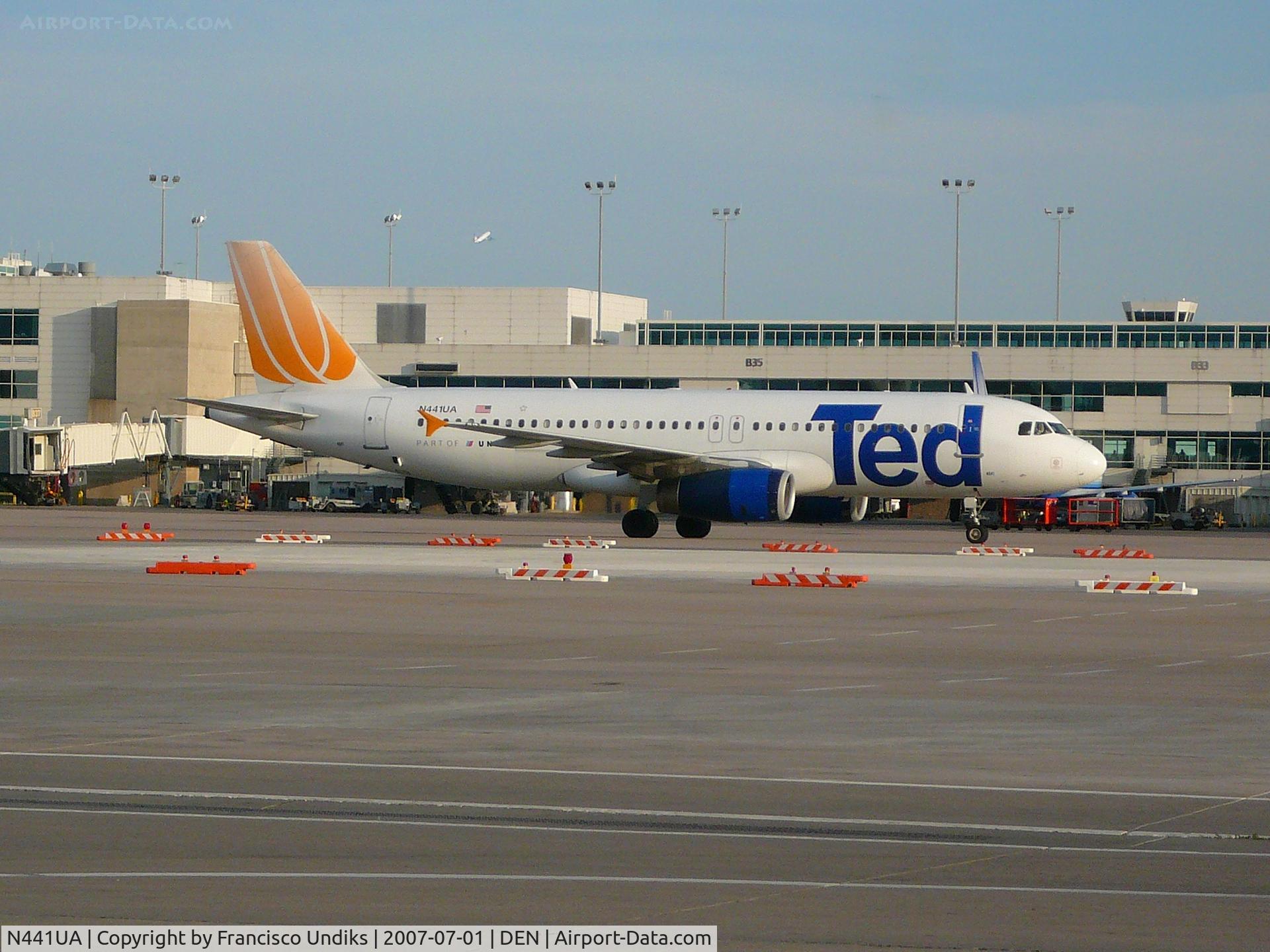 N441UA, 1997 Airbus A320-232 C/N 751, Ted A320 on Bravo November westbound.