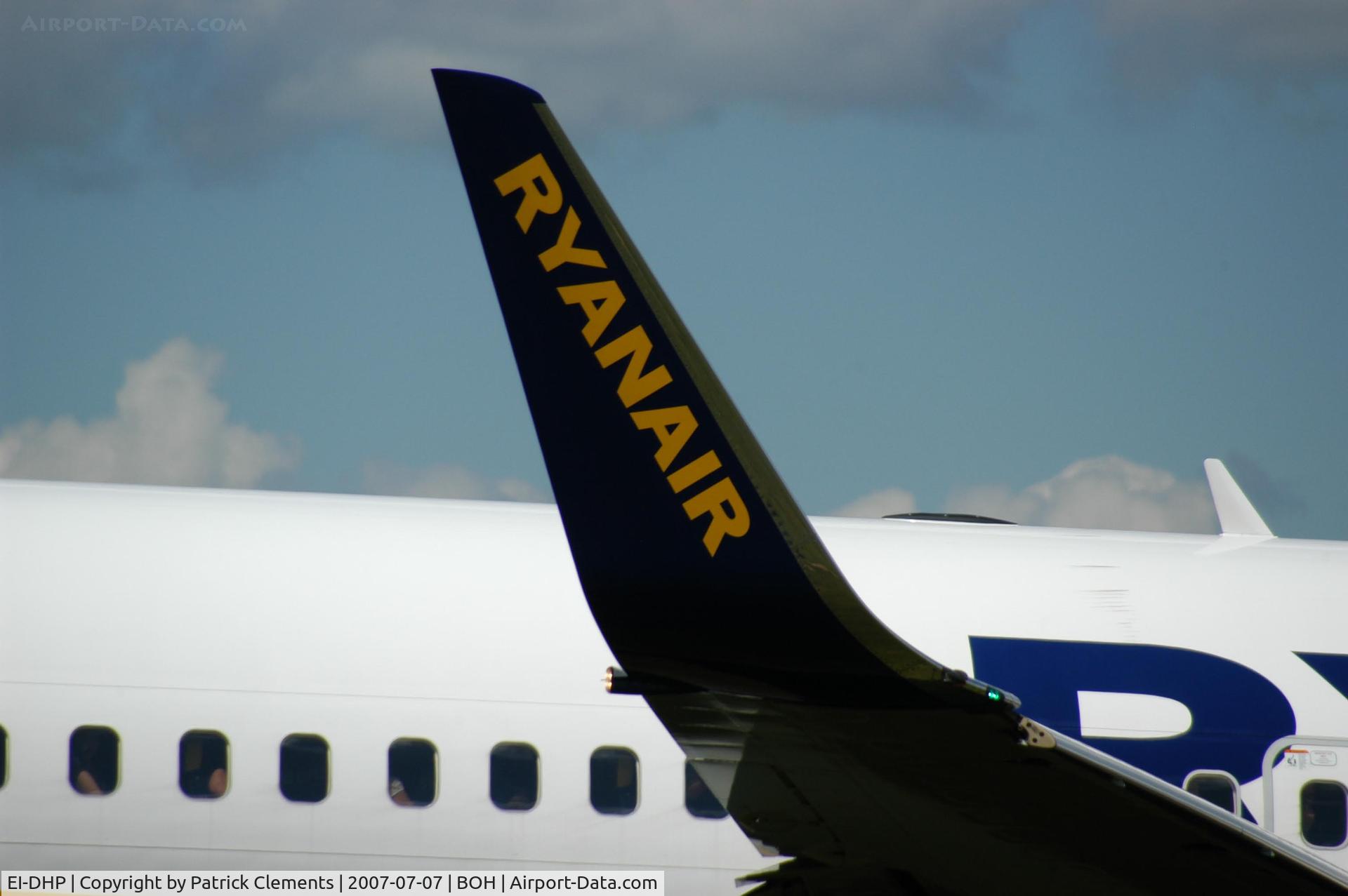 EI-DHP, 2005 Boeing 737-8AS C/N 33579, WING TIP ONLY