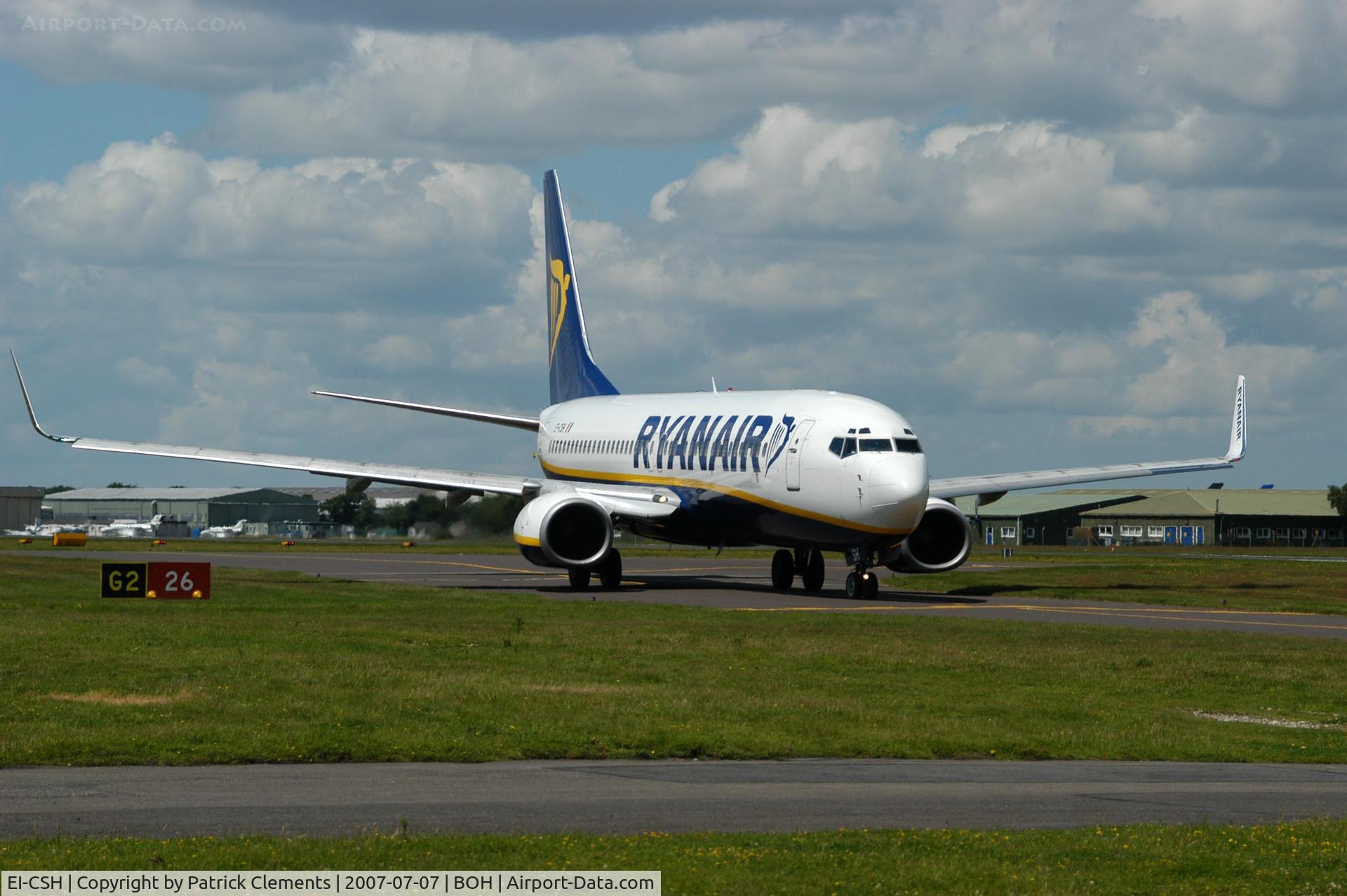 EI-CSH, 2000 Boeing 737-8AS C/N 29923, RYANAIR PROCEED RUNWAY 26