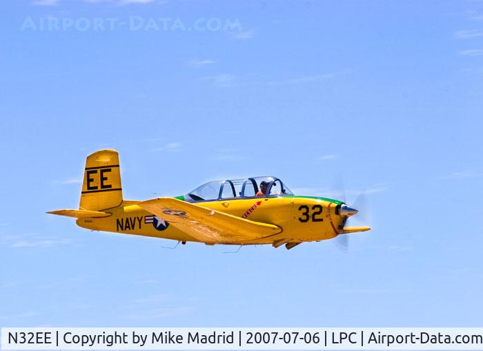 N32EE, 1953 Beech (CCF) T-34A (A45) Mentor C/N CCF34-61, Arriving West Coast Pipe Cub Fly-In 2007 Lompoc Calif