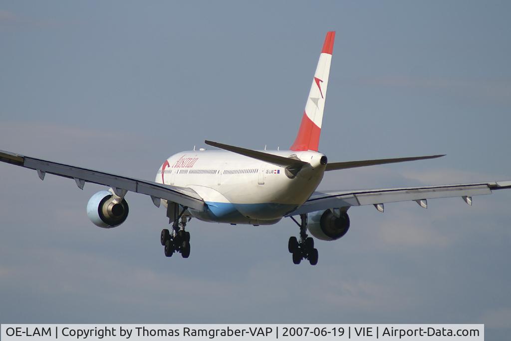 OE-LAM, 1998 Airbus A330-223 C/N 223, Austrian Airlines Airbus A330-200