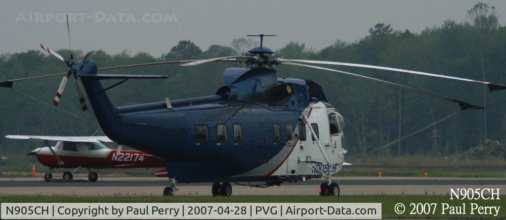 N905CH, 1973 Sikorsky S-61N C/N 61711, Secured for the night, but I saw her at work the next day, lifting a huge HVAC unit