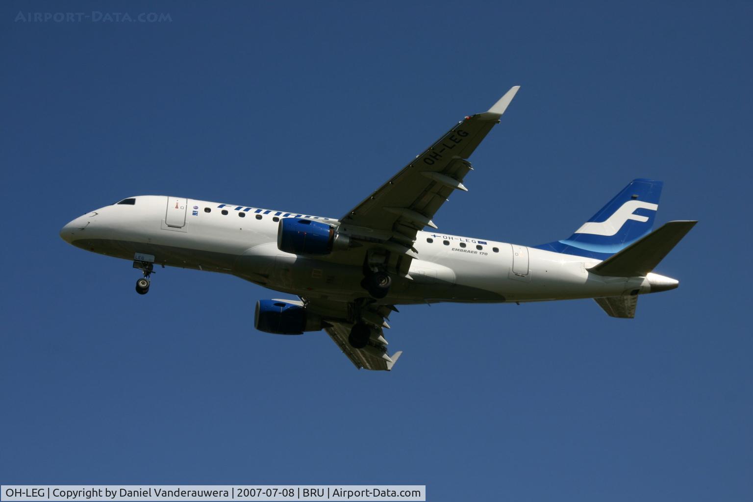 OH-LEG, 2005 Embraer 170LR (ERJ-170-100LR) C/N 17000107, flight  AY811 is descending to rwy 25R
