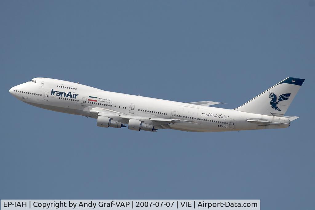 EP-IAH, 1976 Boeing 747-286M C/N 21218, Iran Air  747-200