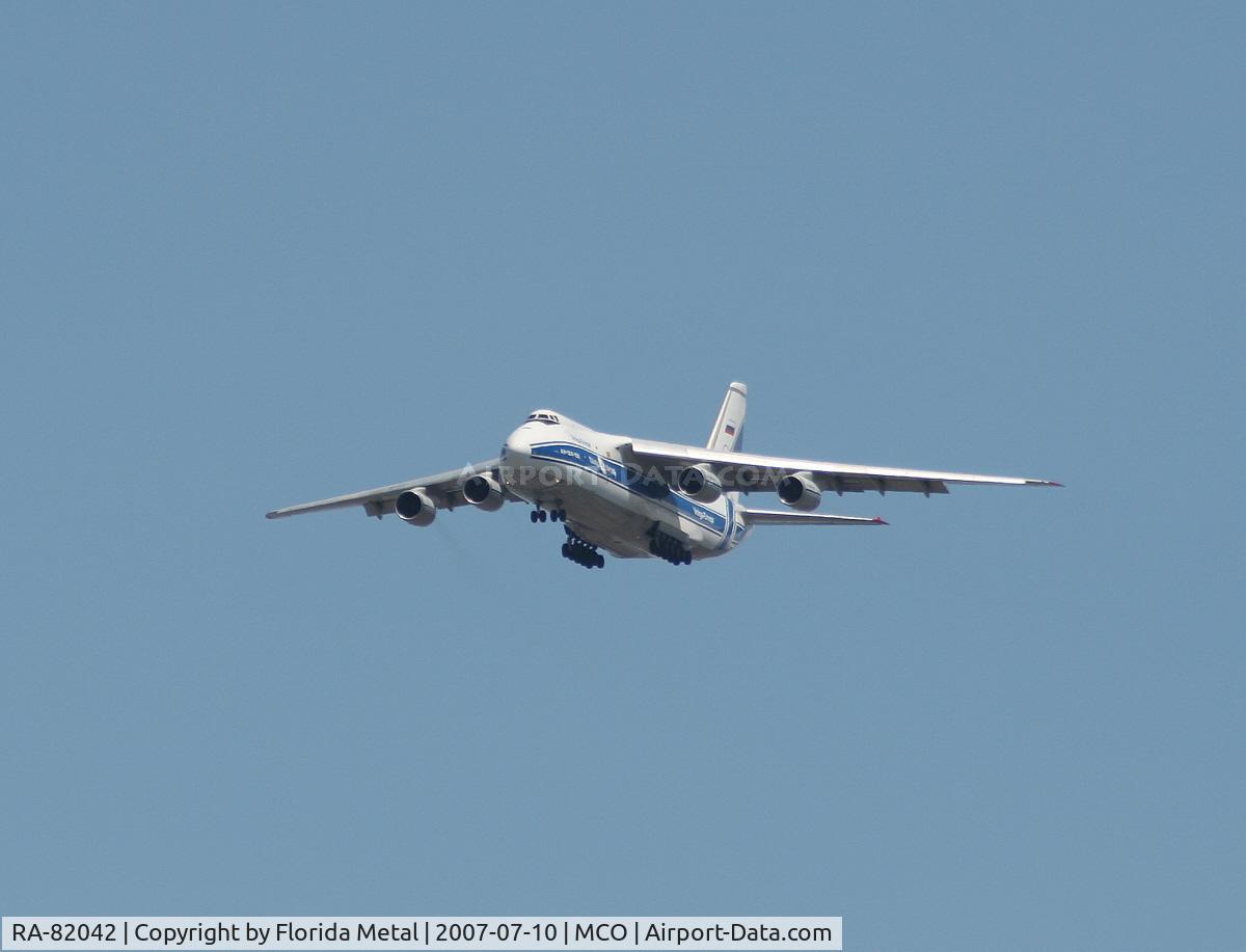 RA-82042, 1991 Antonov An-124-100 Ruslan C/N 9773054055093/0606, Volga