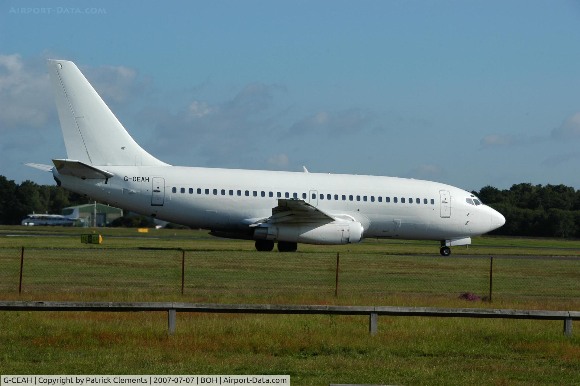G-CEAH, 1975 Boeing 737-229 C/N 21135, EUROPEAN AIRWAYS RE PAINTED WHITE