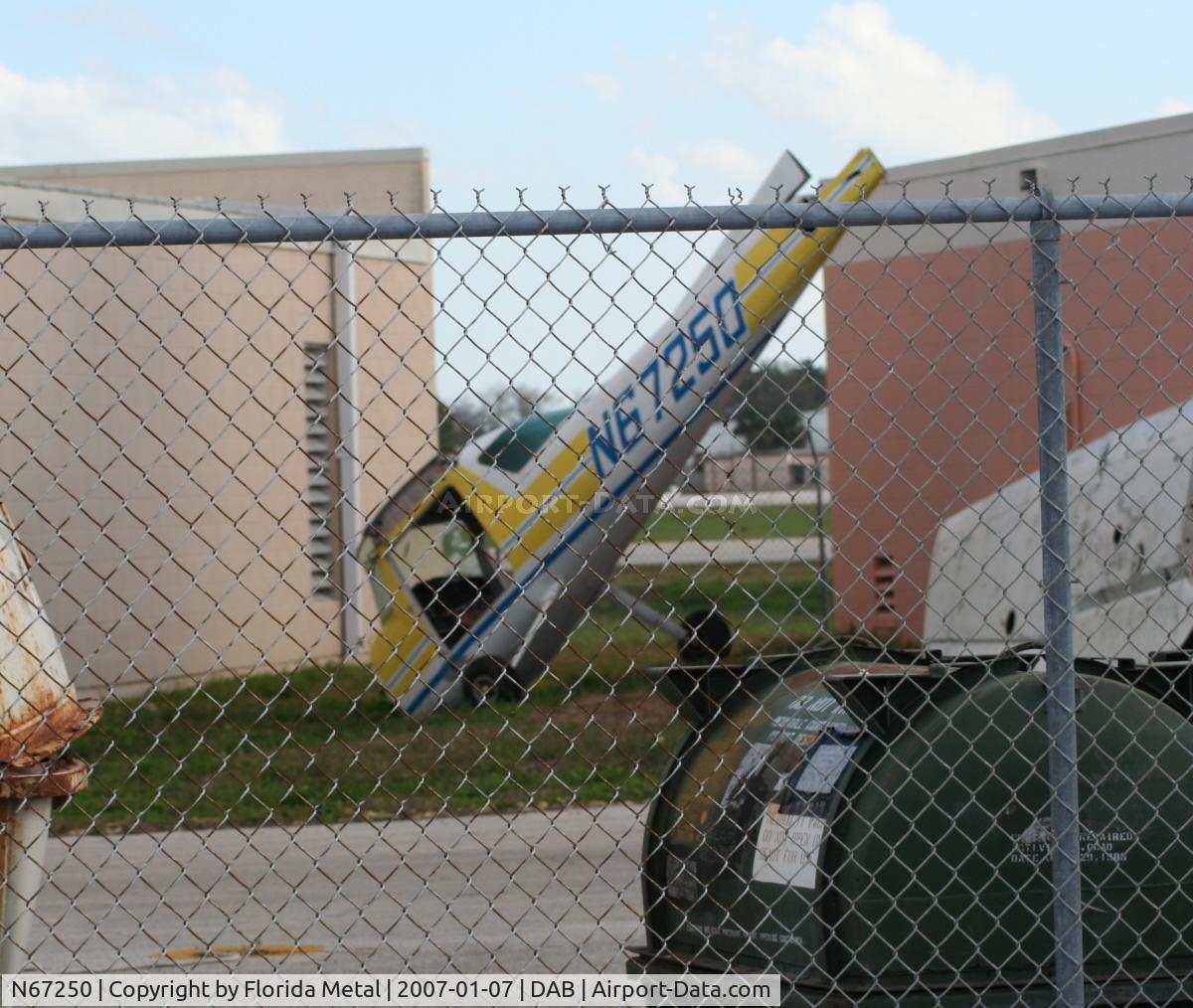 N67250, 1978 Cessna 152 C/N 15281721, C152 - tornado damage