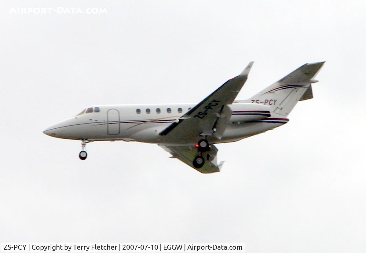 ZS-PCY, Raytheon Hawker 800 C/N 8589, Hawker 800