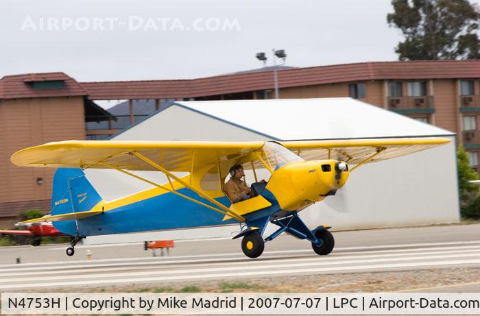 N4753H, 1948 Piper PA-11 Cub Special C/N 11-665, Takeoff roll Cub Fly-in Lompoc 2007