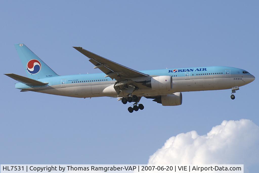 HL7531, 1997 Boeing 777-2B5/ER C/N 27946, Korean Air Boeing 777-200