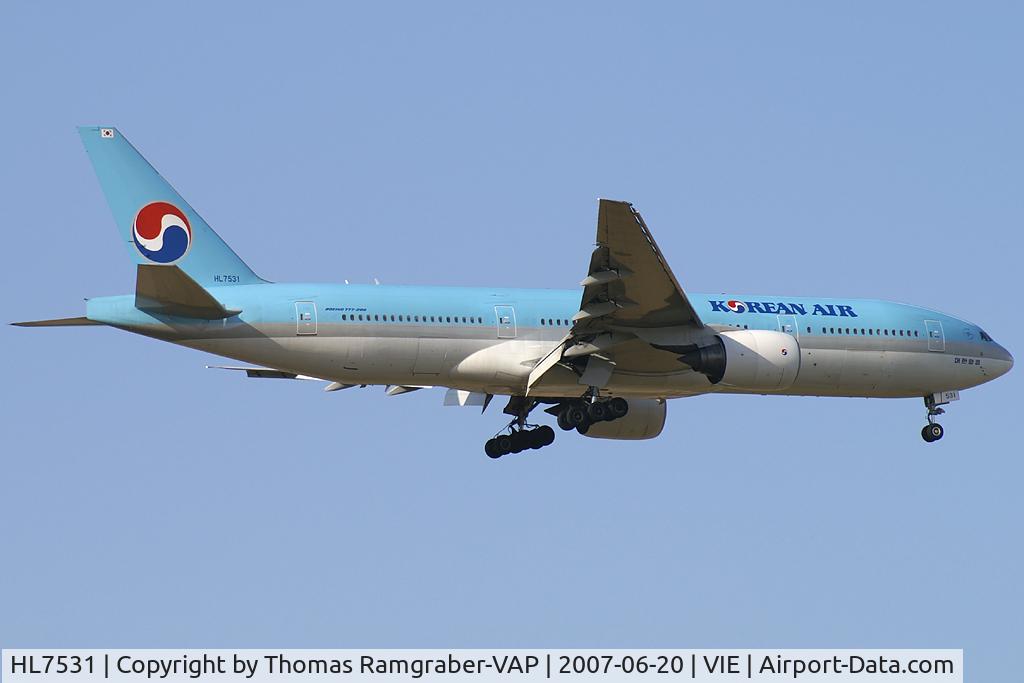 HL7531, 1997 Boeing 777-2B5/ER C/N 27946, Korean Air Boeing 777-200