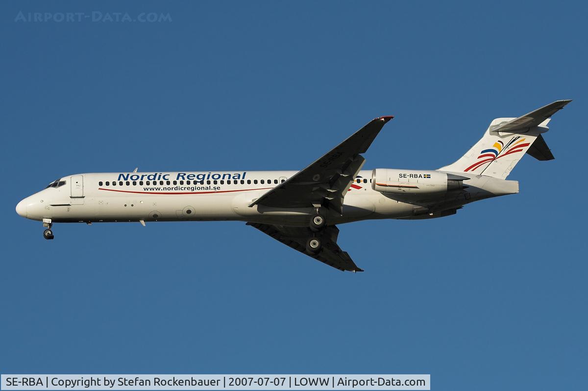 SE-RBA, 1987 McDonnell Douglas MD-87 (DC-9-87) C/N 49403, Catched in the last light of the day.
