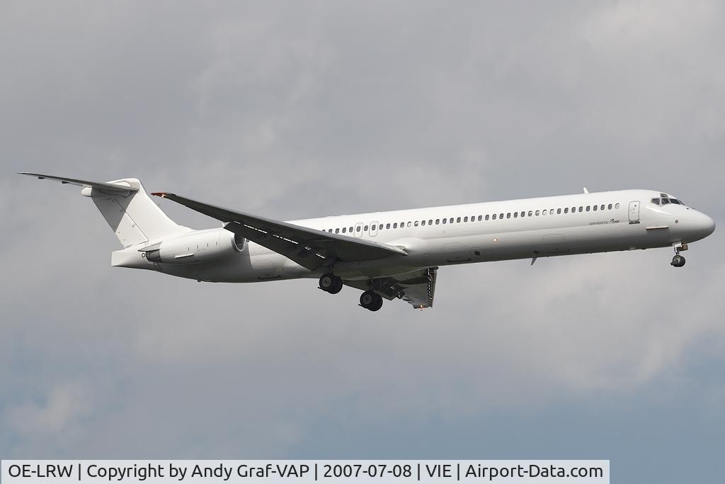 OE-LRW, 1989 McDonnell Douglas MD-83 (DC-9-83) C/N 49629, Mapjet MD80