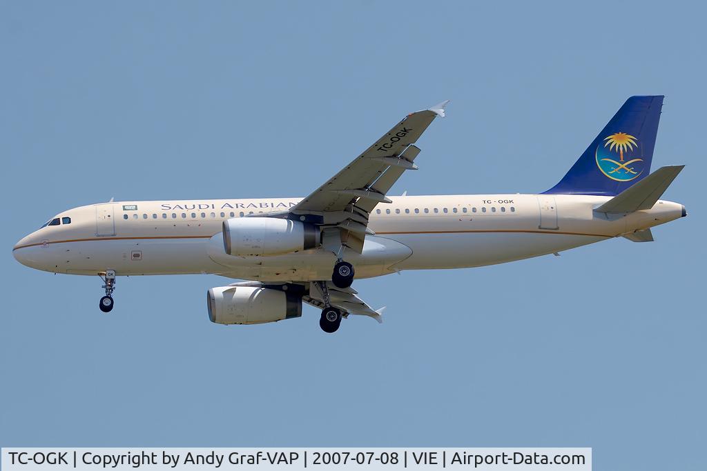 TC-OGK, 1994 Airbus A320-233 C/N 460, Saudi Arabian A320