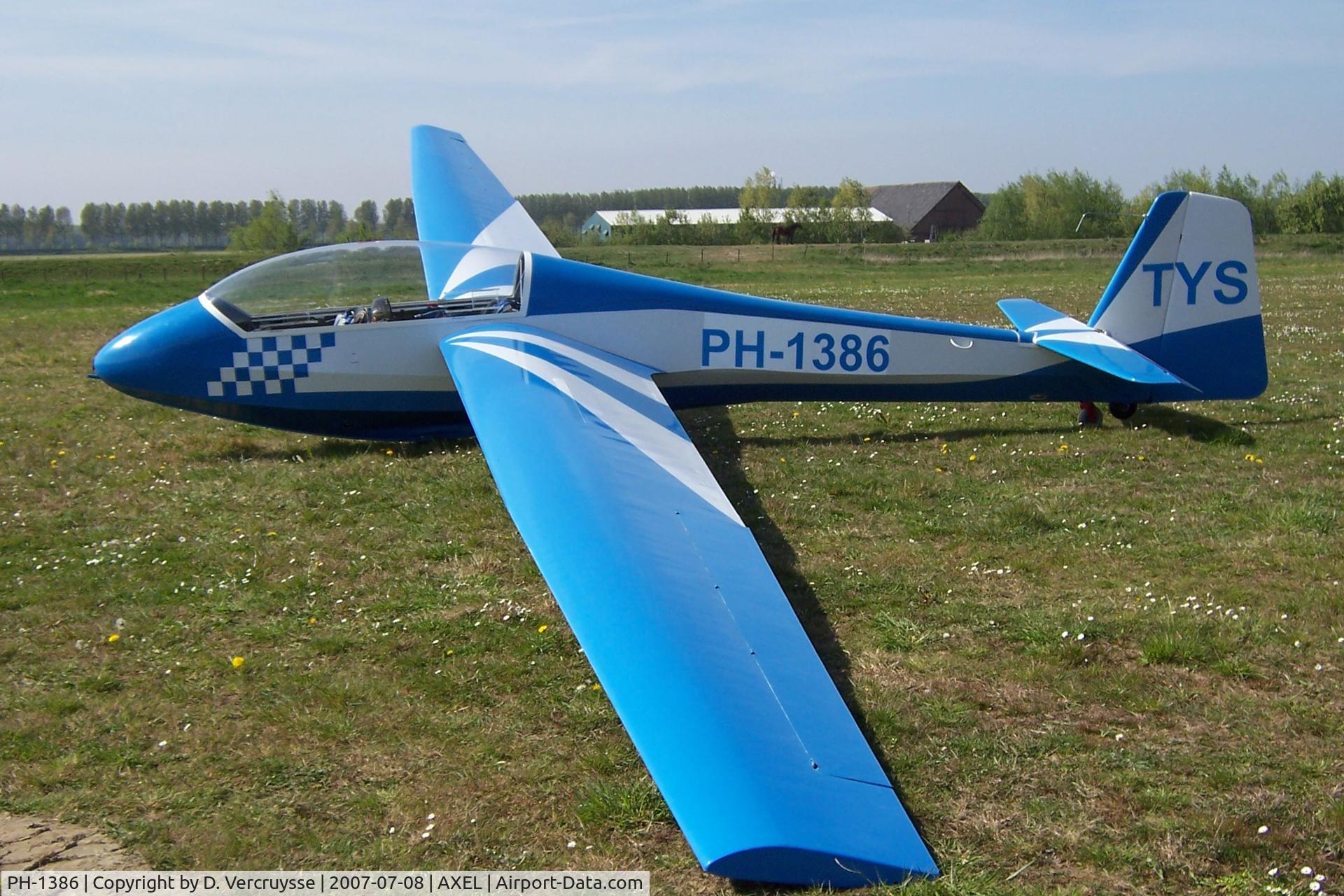 PH-1386, 1979 Scheibe Bergfalke IV C/N 5868, PH-1386