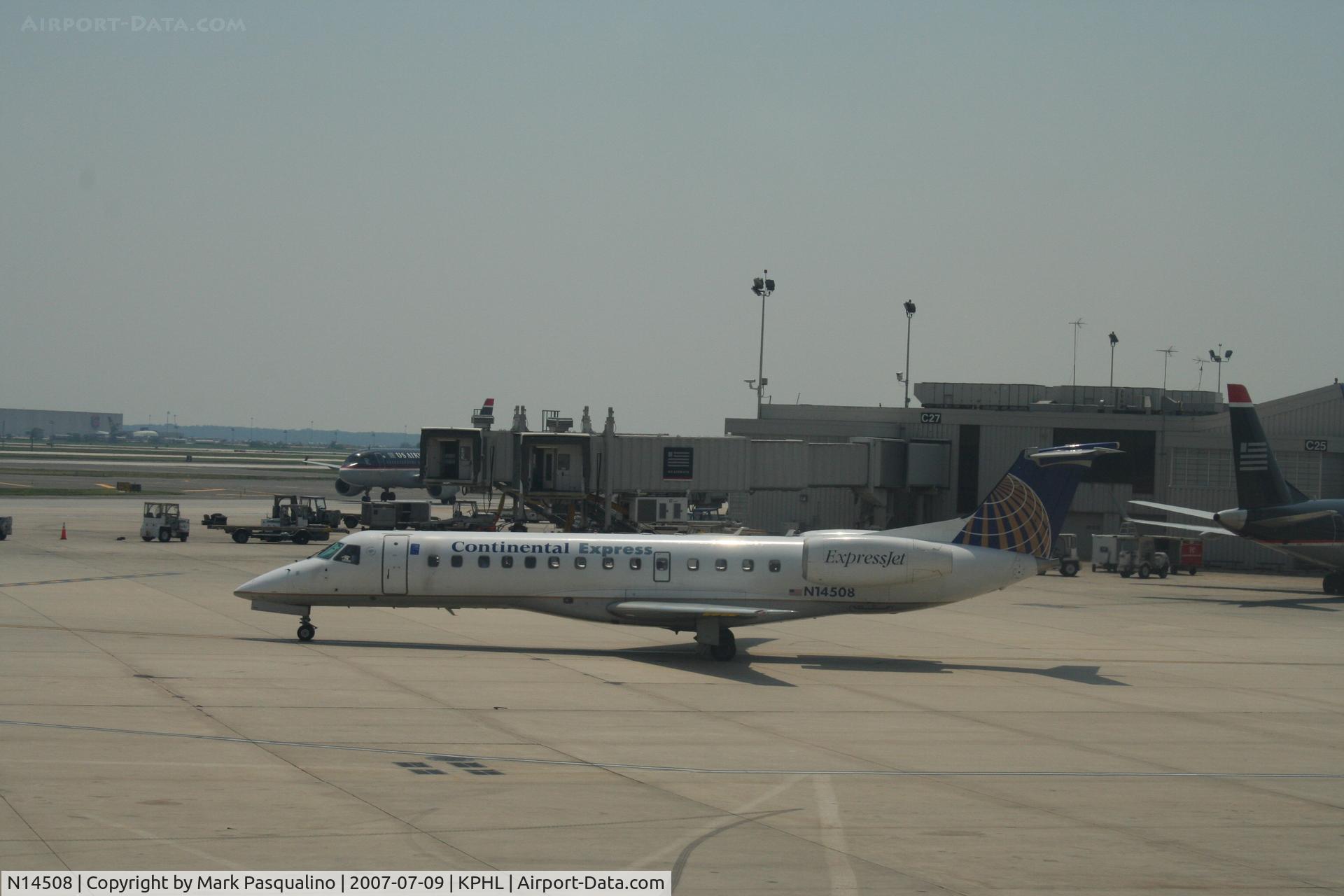 N14508, 2000 Embraer ERJ-135ER (EMB-135ER) C/N 145220, EMB-135ER