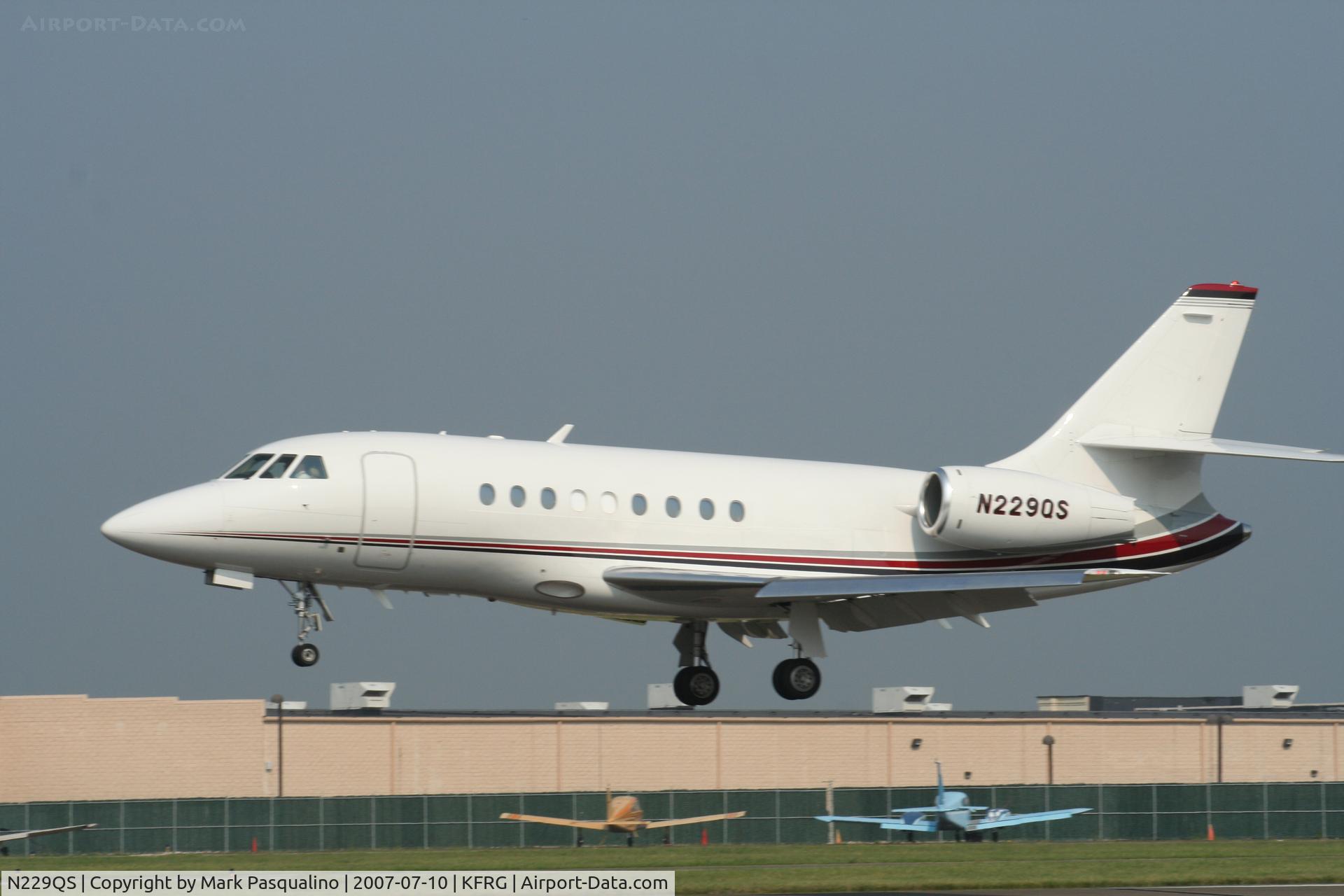N229QS, 2001 Dassault Falcon 2000 C/N 129, Falcon 2000