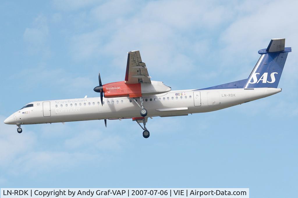 LN-RDK, 2000 De Havilland Canada DHC-8-402Q Dash 8 C/N 4025, Scandinavian Airlines DHC 8-400