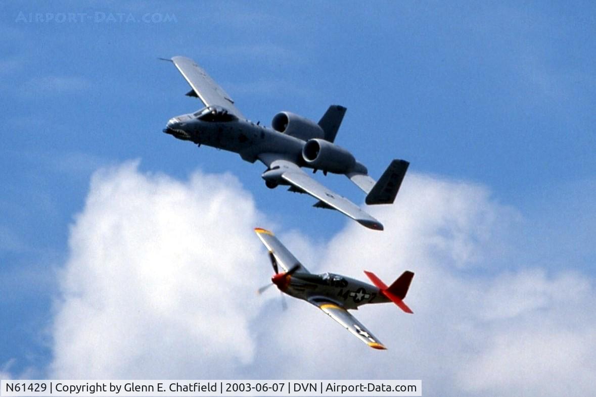 N61429, 1942 North American P-51C Mustang C/N 103-26199, Formating with an A-10 at the Quad Cities Air Show