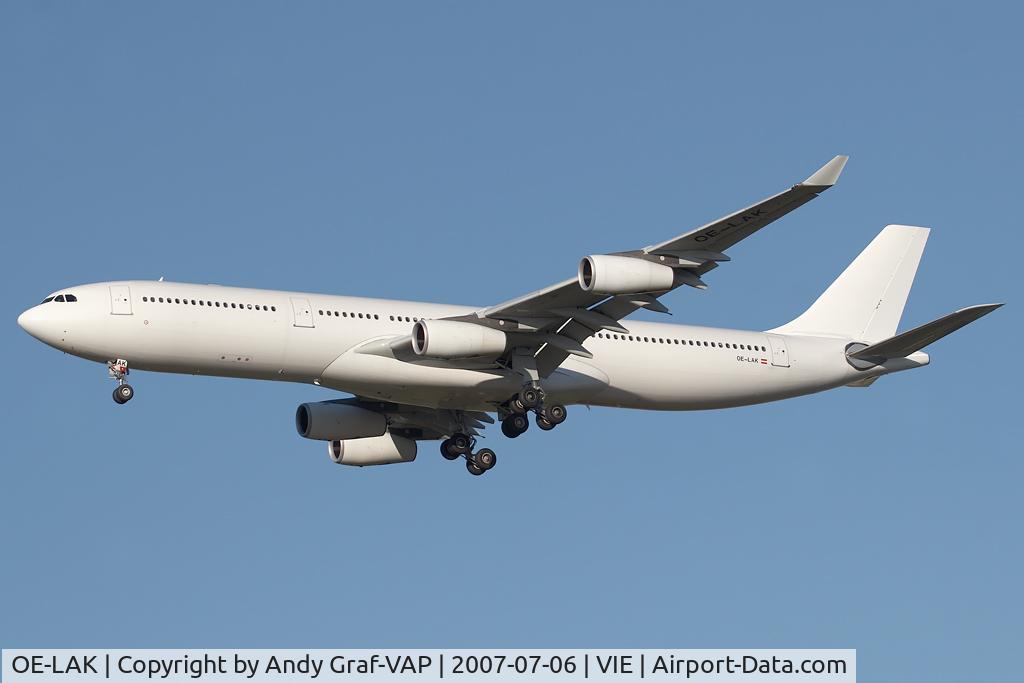 OE-LAK, 1997 Airbus A340-313 C/N 169, Austrian Airlines A340-300