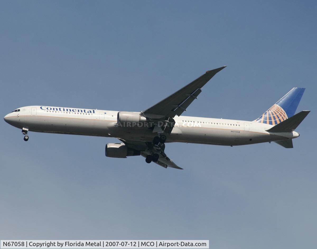 N67058, 2002 Boeing 767-424/ER C/N 29453, Continental