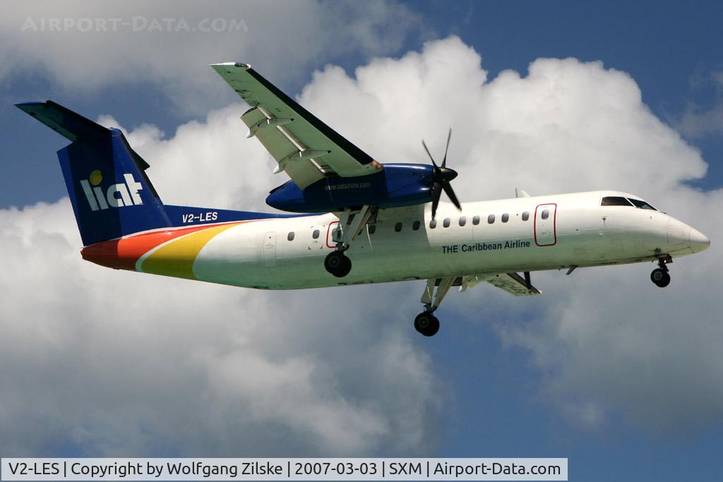V2-LES, 1995 De Havilland Canada DHC-8-311 Dash 8 C/N 412, visitor