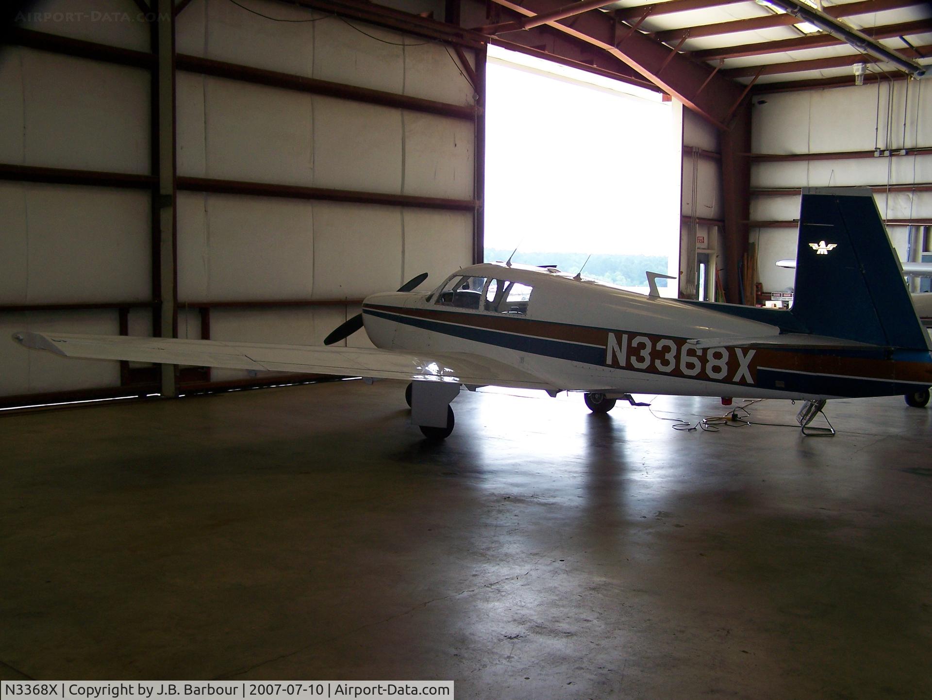 N3368X, 1966 Mooney M20E C/N 1087, Nice for it's age