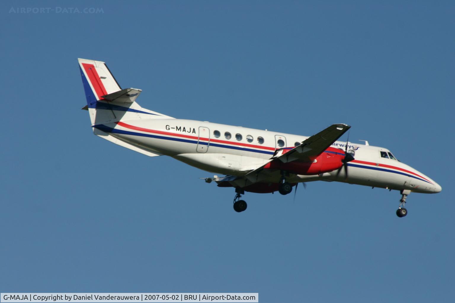 G-MAJA, 1994 British Aerospace Jetstream 41 C/N 41032, flight T3 4471 is descending to rwy 02
