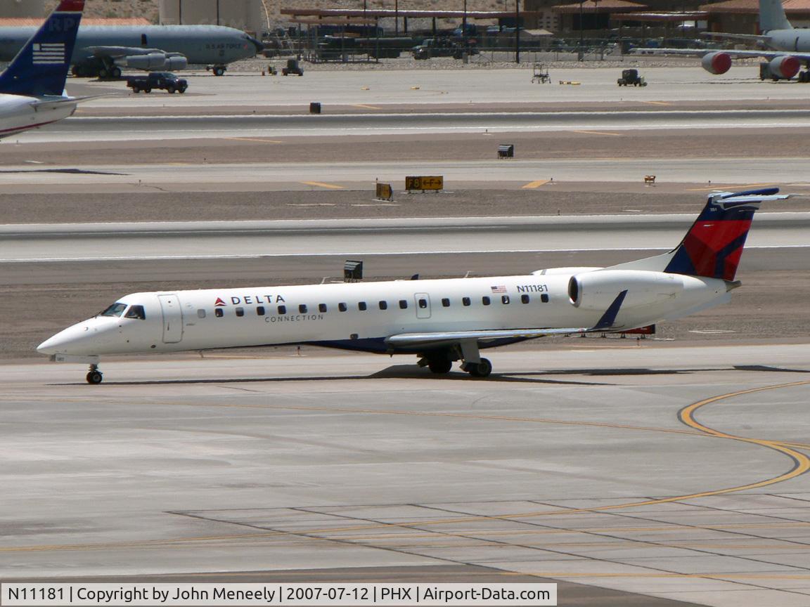 N11181, 2005 Embraer ERJ-145XR (EMB-145XR) C/N 14500904, Recent addition to Delta Connection's fleet
