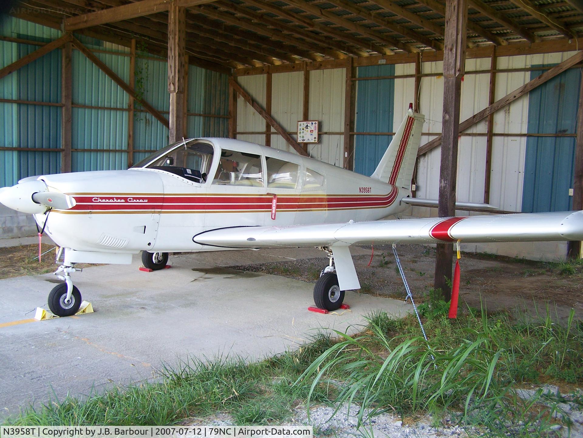 N3958T, 1967 Piper PA-28R-180 Cherokee Arrow C/N 28R-30303, These are great little planes