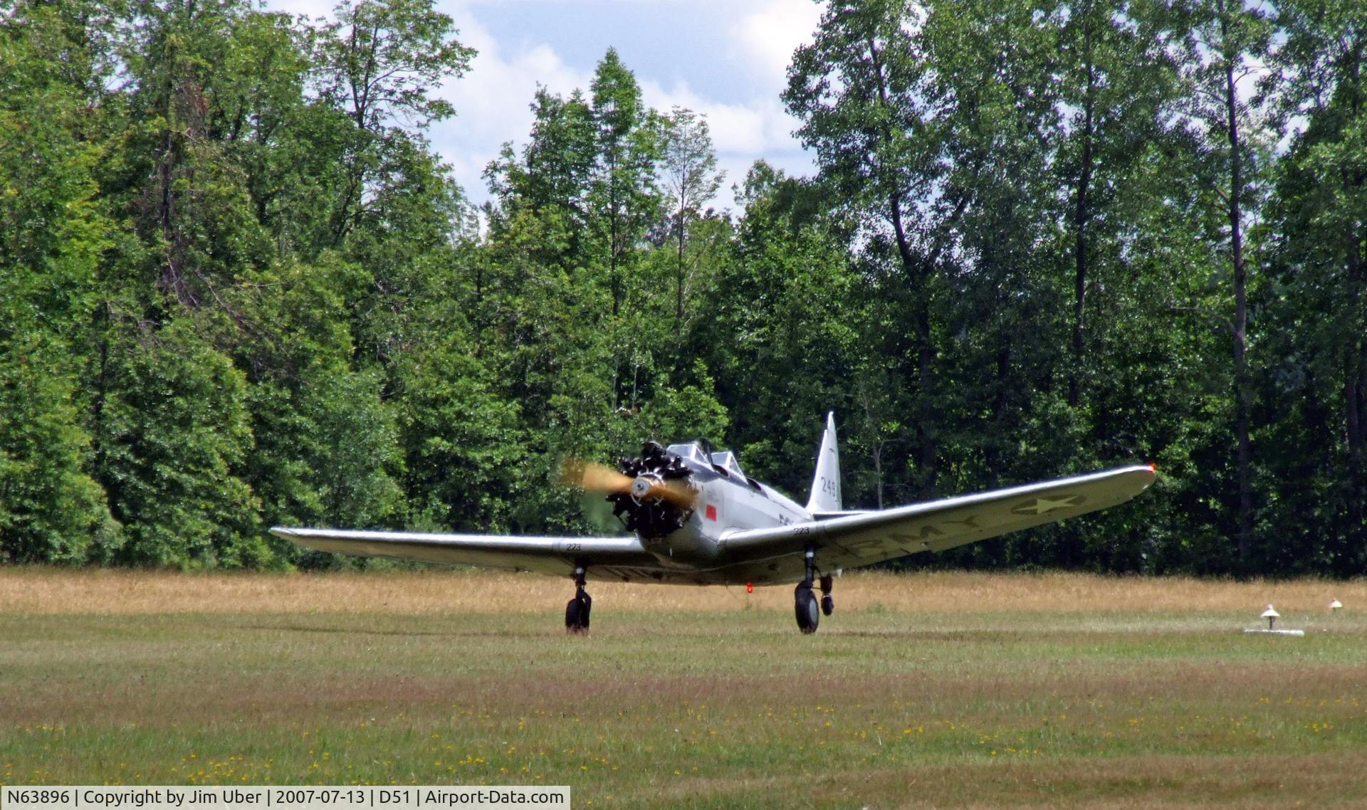 N63896, 1942 Fairchild (Howard) PT-23A Cornell (M-62C) C/N 383HO, Departing for the Geneseo (D52) show