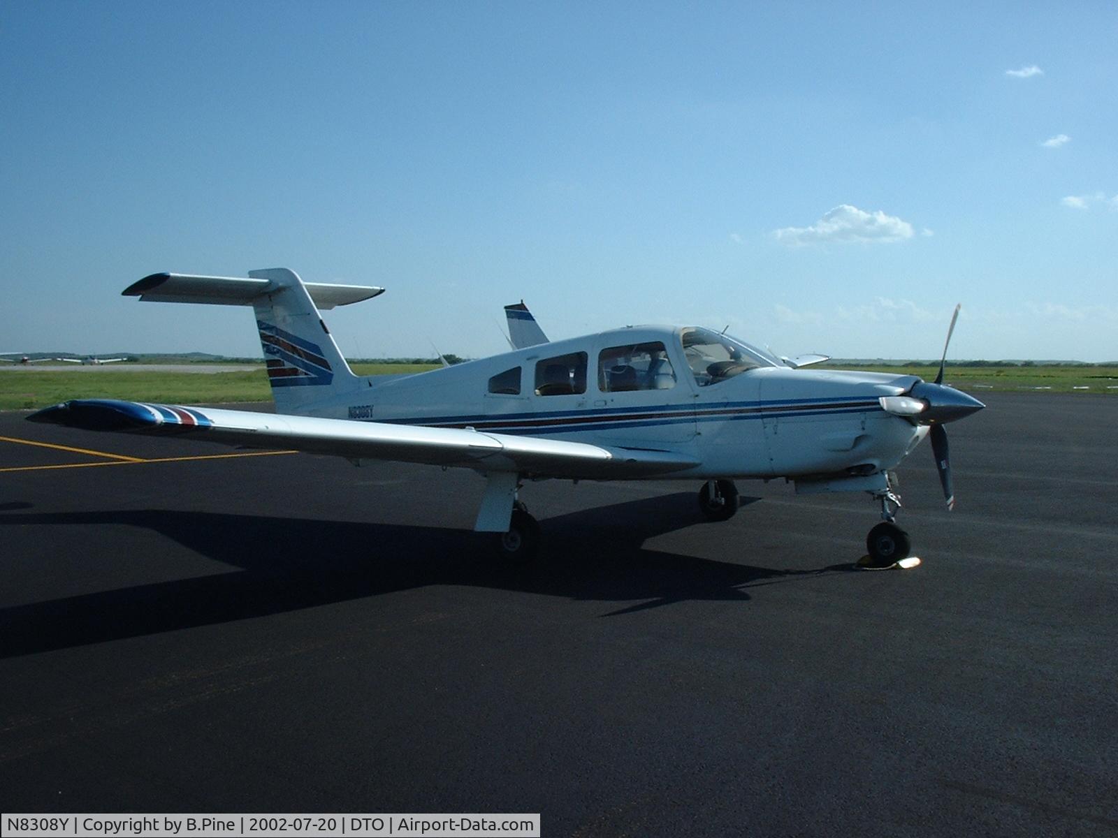 N8308Y, 1980 Piper PA-28RT-201 Arrow IV C/N 28R-8118039, Aircraft based at Denton, TX