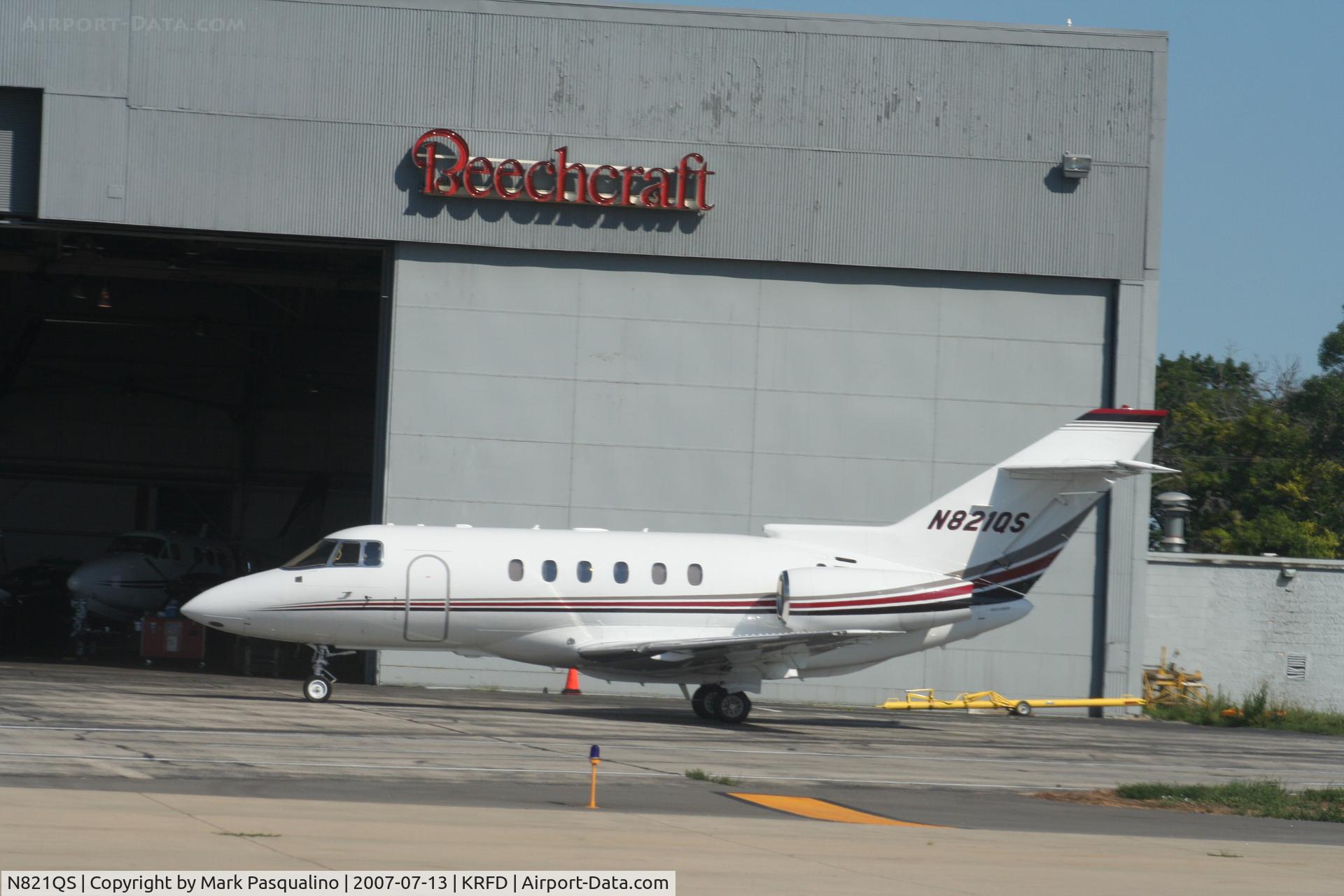 N821QS, 2005 Raytheon Hawker 800XP C/N 258709, Hawker 800XP