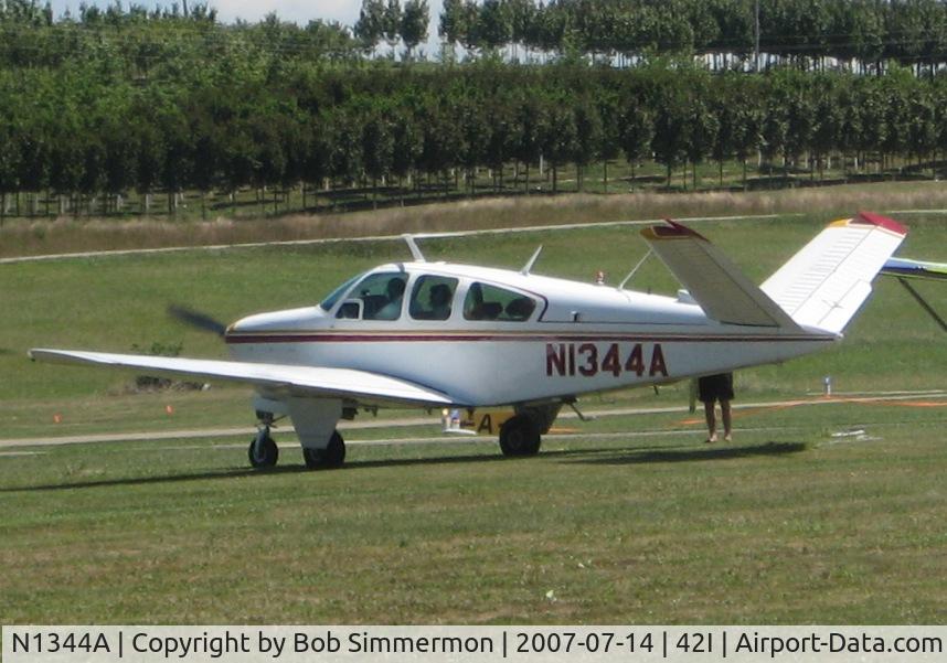 N1344A, 1969 Beech V35A Bonanza C/N D-9031, At the Zanesville, OH fly-in breakfast & lunch