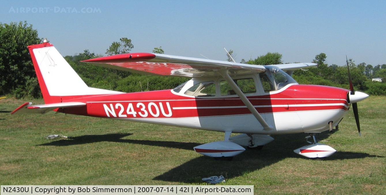 N2430U, 1963 Cessna 172D C/N 17250030, One of my old rides at the breakfast/lunch fly-in at Zanesville, OH.  This is the first I've seen this bird in 30 years!