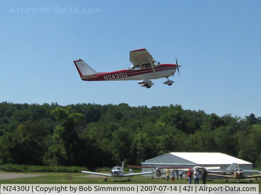 N2430U, 1963 Cessna 172D C/N 17250030, Departing the Zanesville, OH fly-in breakfast & lunch