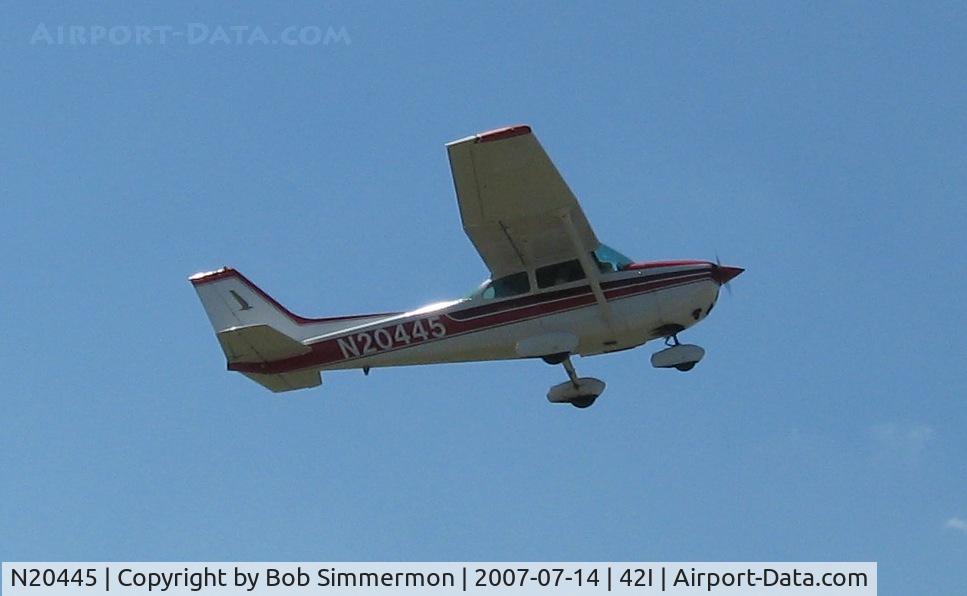 N20445, 1972 Cessna 172M C/N 17261293, Departing the Zanesville, OH fly-in breakfast & lunch