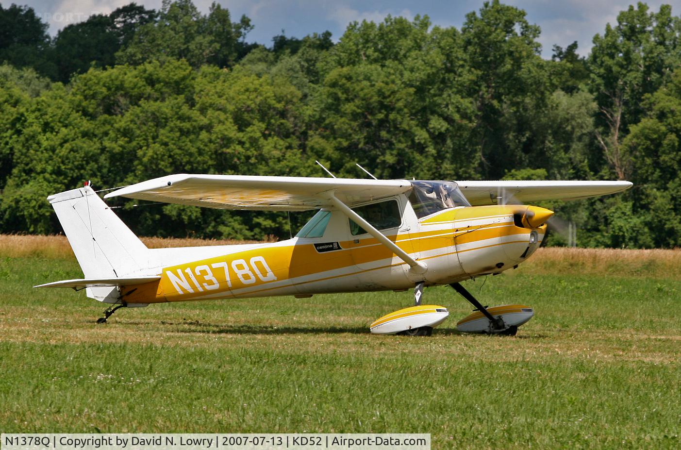 N1378Q, 1971 Cessna 150L C/N 15072678, N1378Q at KD52