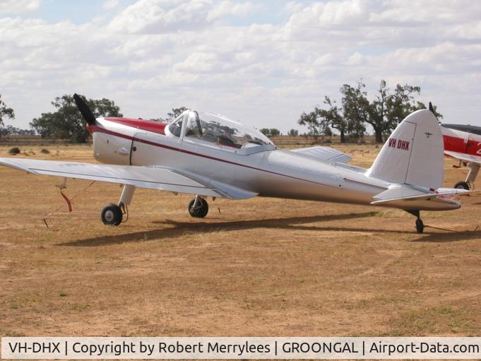 VH-DHX, 1953 De Havilland DHC-1 Chipmunk 21 C/N C1-0944, @GROONGAL Fly-in