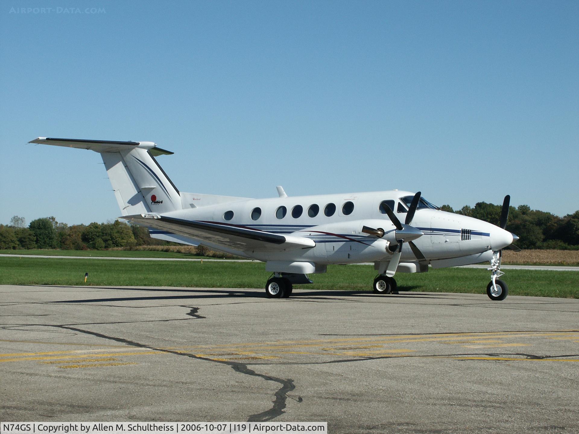 N74GS, 1983 Beech B200 King Air C/N BB-1135, Positioned as a display for Runway Dedication