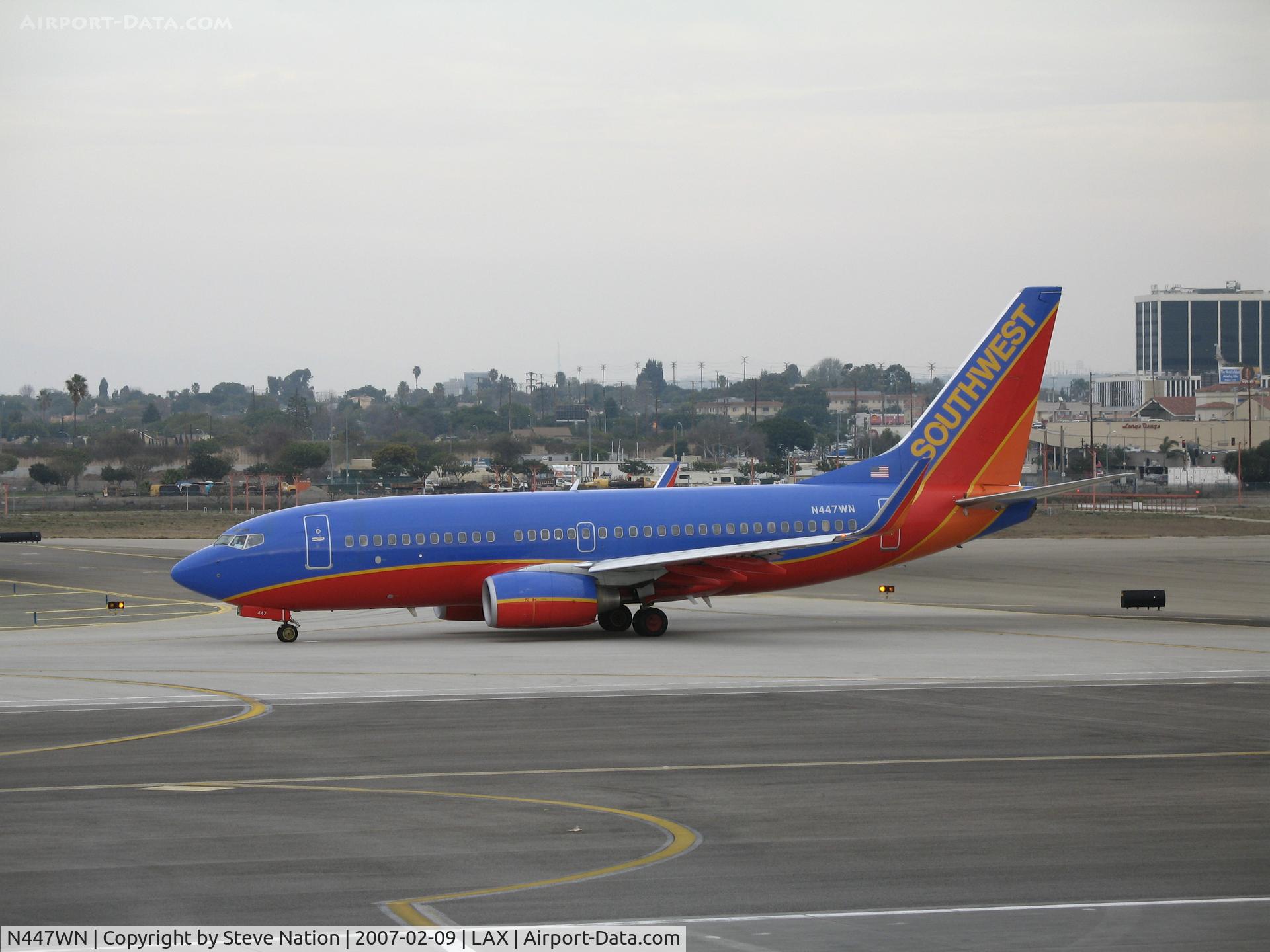 N447WN, 2003 Boeing 737-7H4 C/N 33720, Southwest 737-7H4 in new colors taxying @ LAX