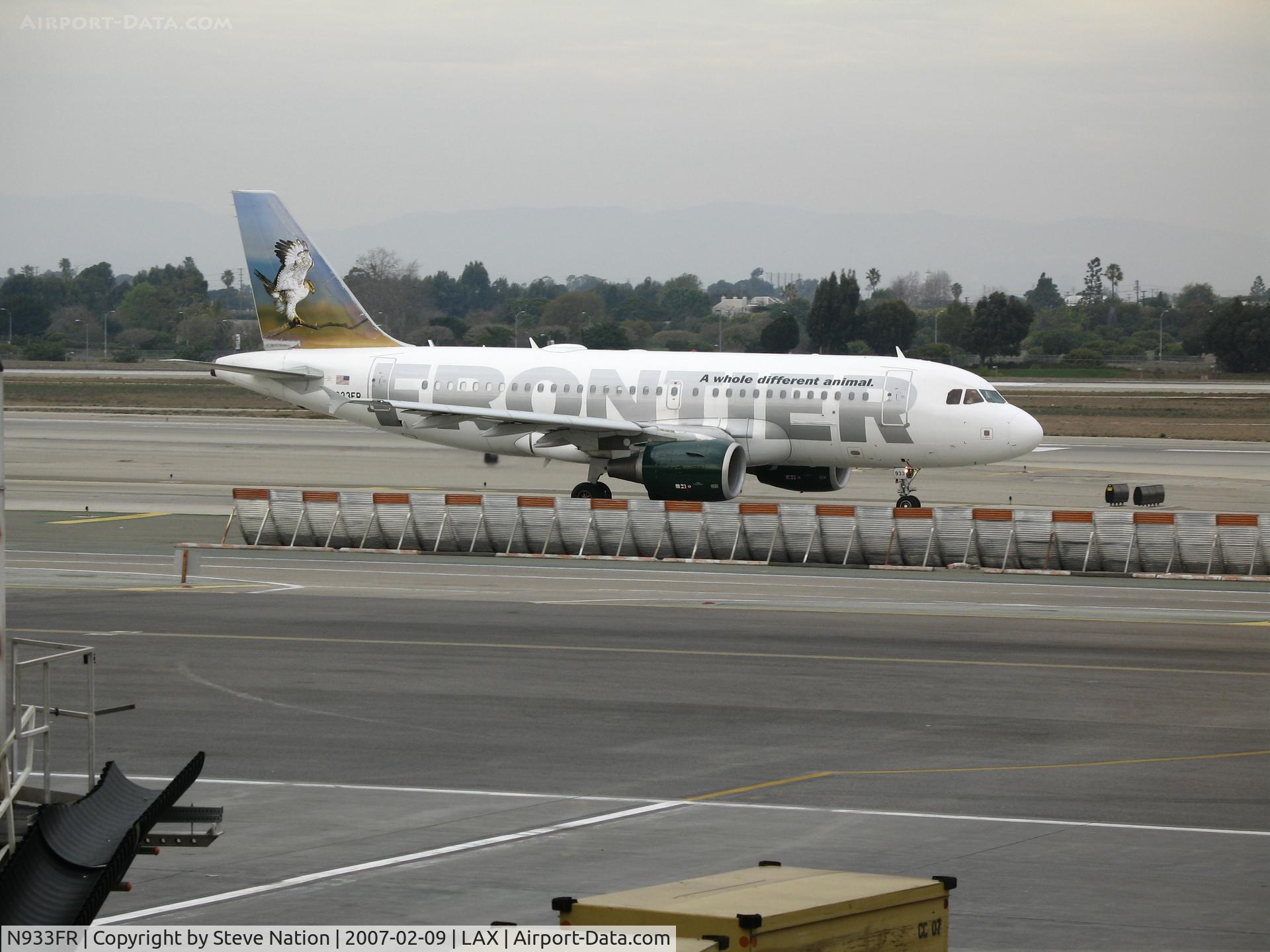 N933FR, 2004 Airbus A319-111 C/N 2260, Frontier A319-111 with Eagle on tail taxying @ LAX