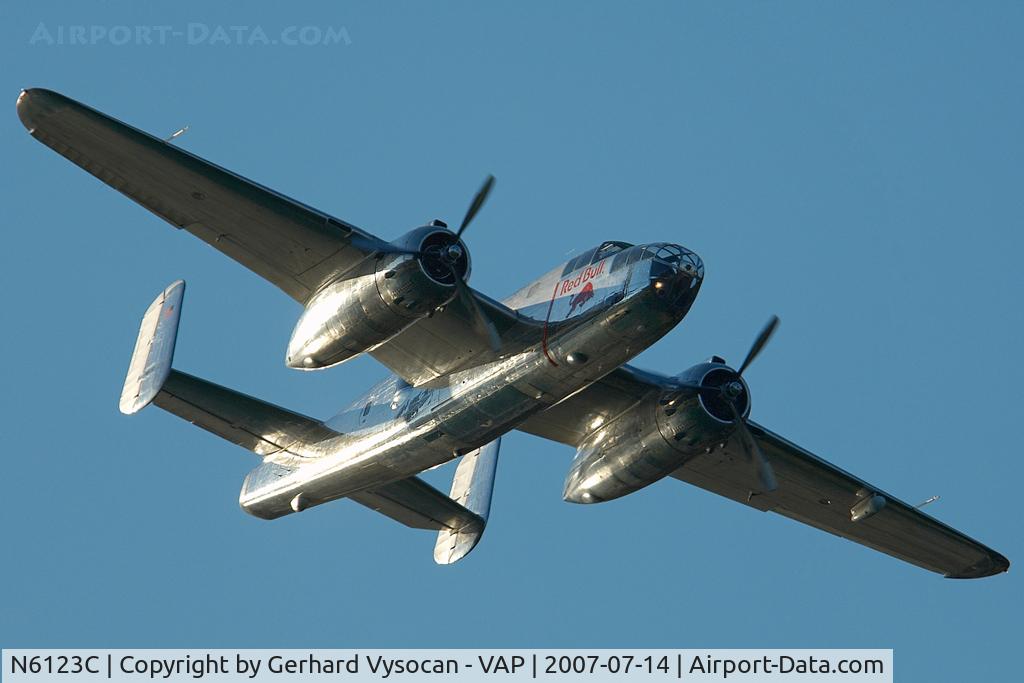 N6123C, 1945 North American B-25J-30-NC Mitchell Mitchell C/N 108-47647, Air Challange 2007
