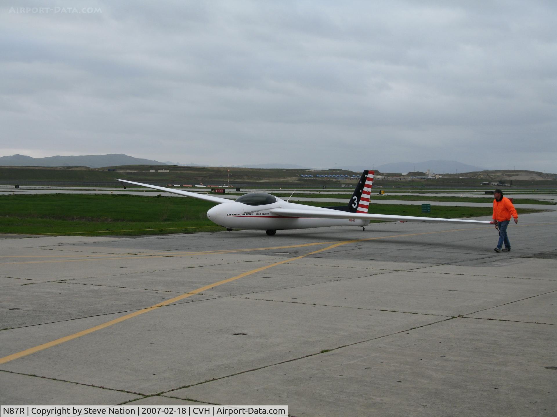 N87R, 1966 Schweizer SGS 2-32 C/N 41, Bay area Gliders #3 1966 Schweizer SGS 2-32 sailplane @ Hollister (CA) Municipal Airport
